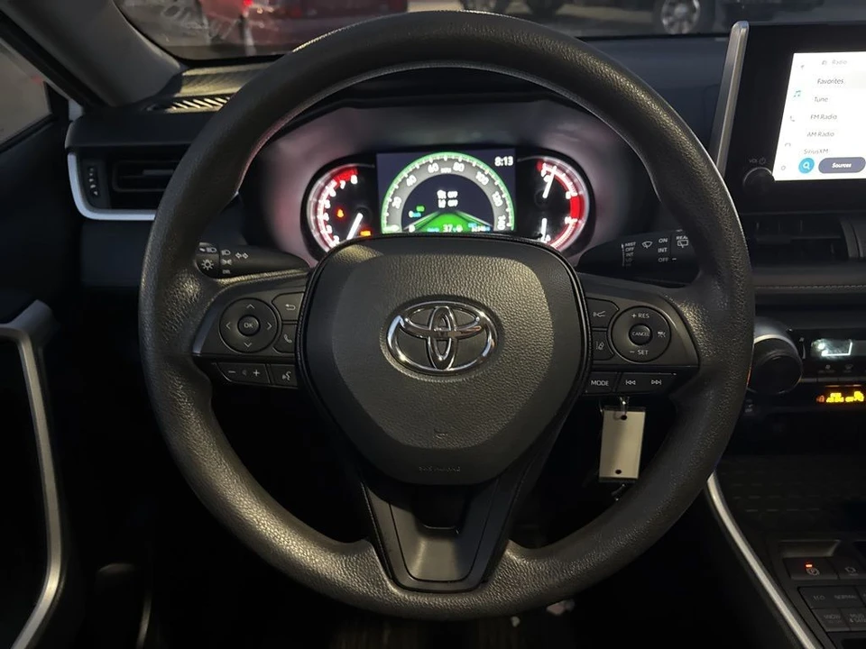 2024 Toyota RAV4 5th Gen - Image 11 of 12