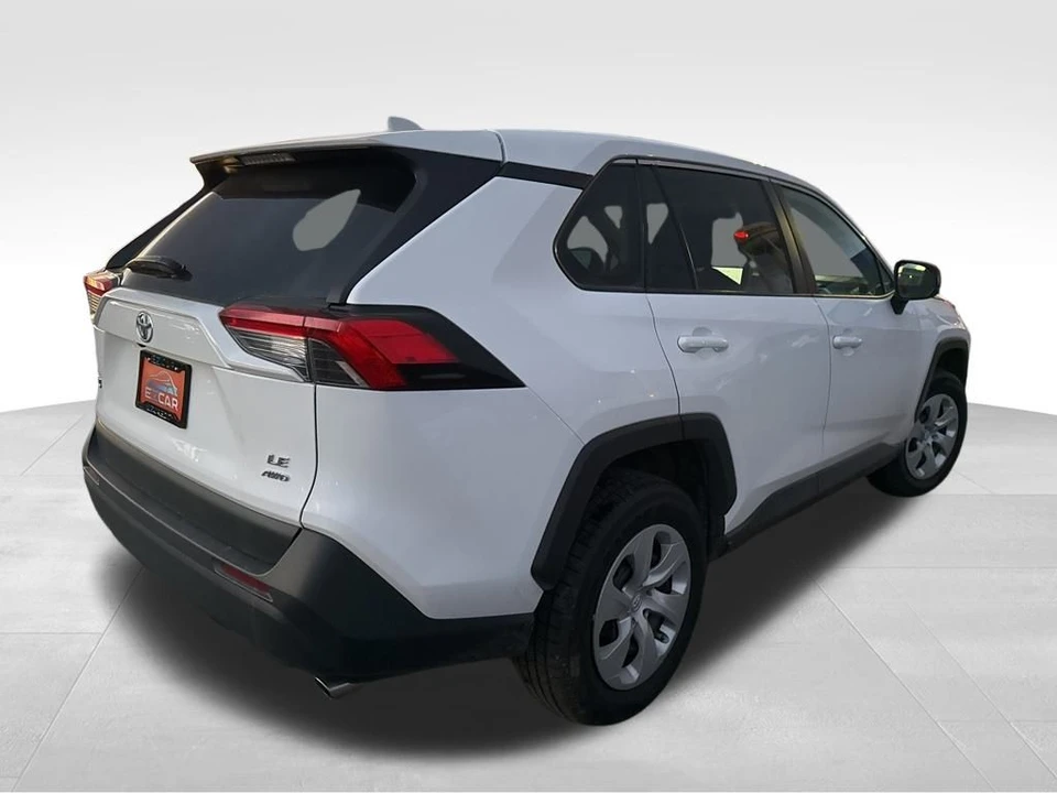 2024 Toyota RAV4 5th Gen - Image 4 of 12