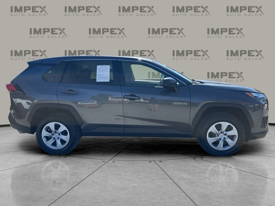 2024 Toyota RAV4 5th Gen - Image 6 of 12