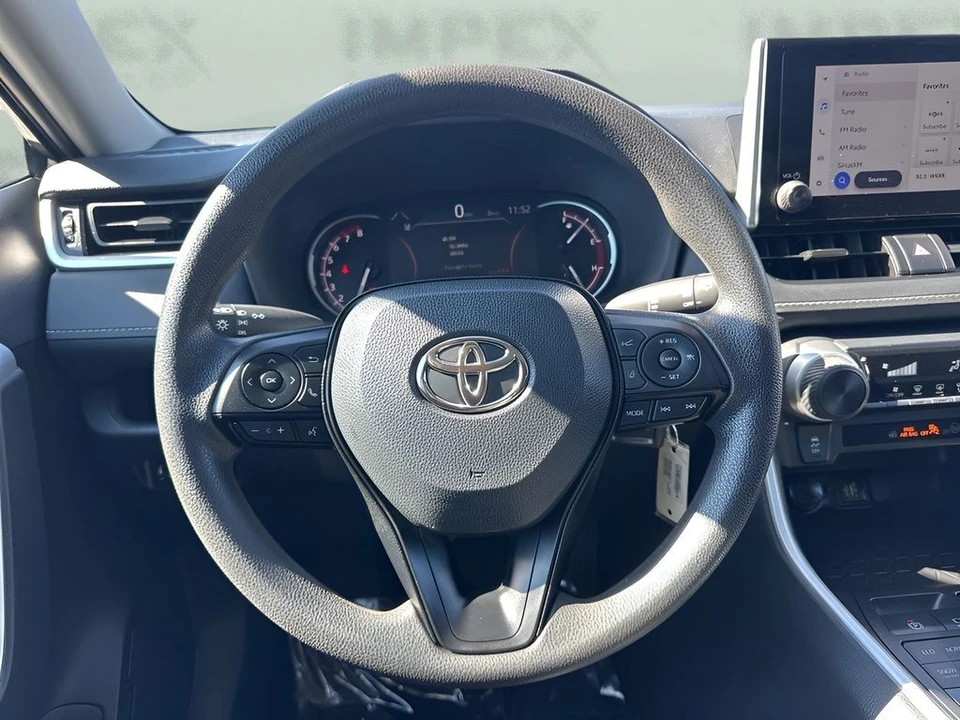 2024 Toyota RAV4 5th Gen - Image 12 of 21