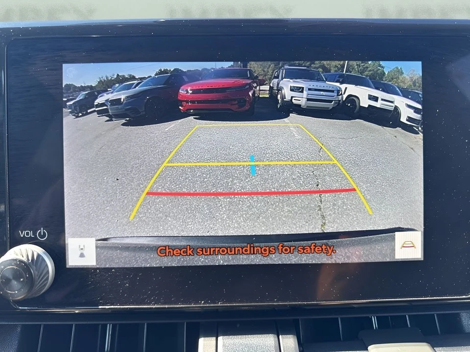 2024 Toyota RAV4 5th Gen - Image 18 of 21
