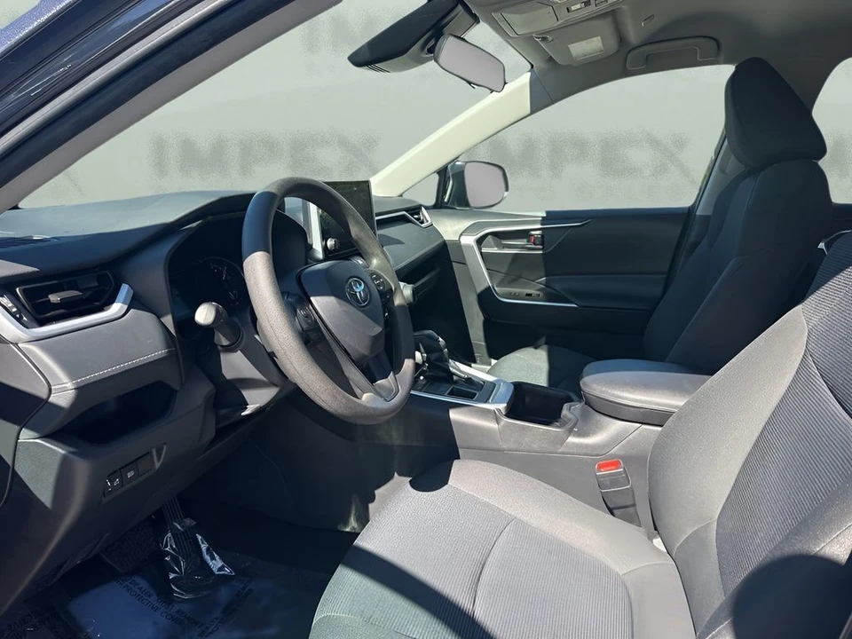 2024 Toyota RAV4 5th Gen - Image 9 of 12