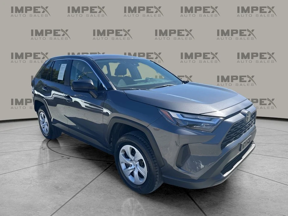 2024 Toyota RAV4 5th Gen - Image 7 of 12