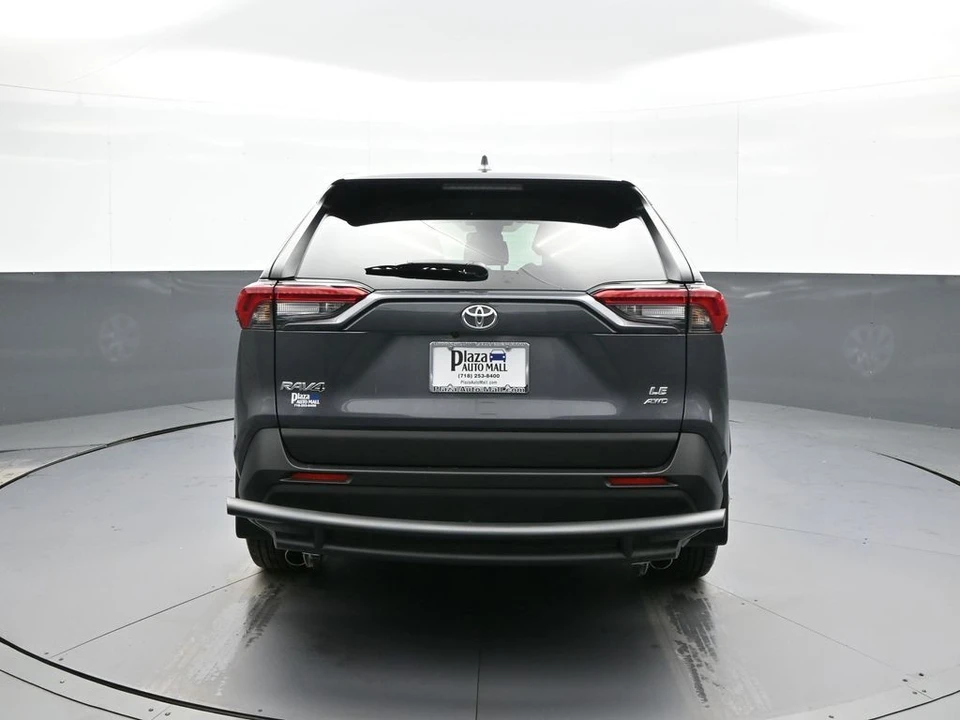 2024 Toyota RAV4 5th Gen - Image 7 of 12