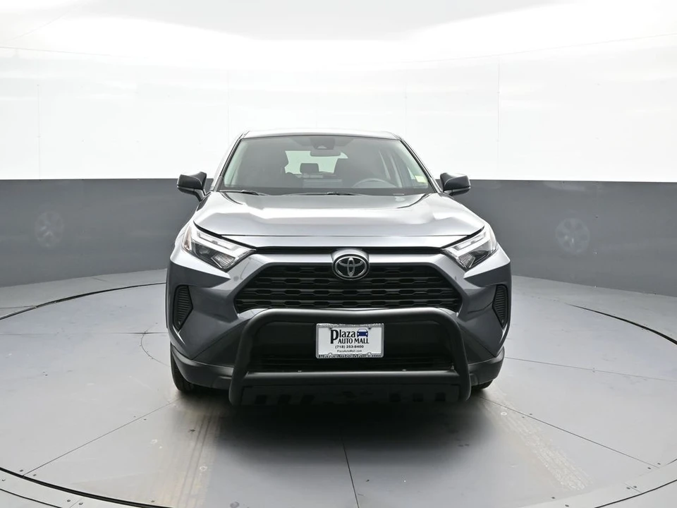 2024 Toyota RAV4 5th Gen - Image 2 of 12