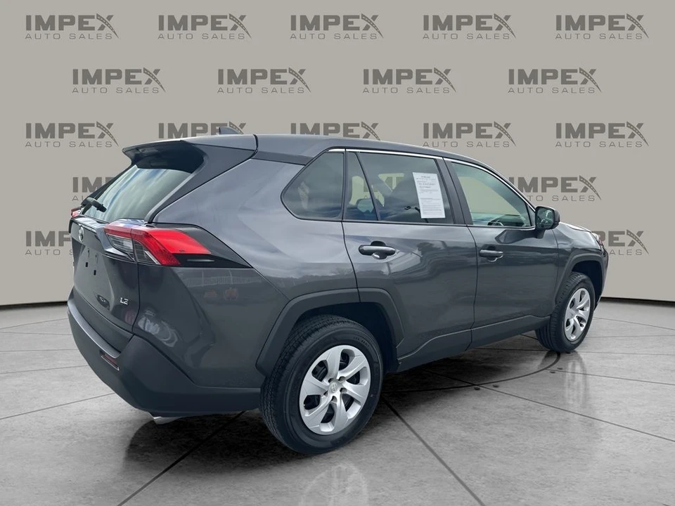 2024 Toyota RAV4 5th Gen - Image 5 of 12