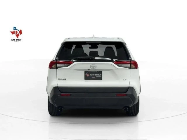 2024 Toyota RAV4 5th Gen - Image 9 of 12