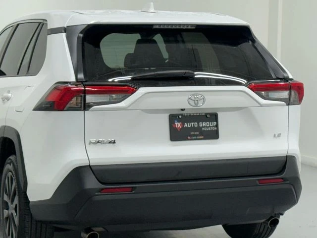 2024 Toyota RAV4 5th Gen - Image 14 of 21