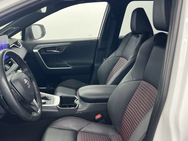 2024 Toyota RAV4 5th Gen - Image 8 of 9