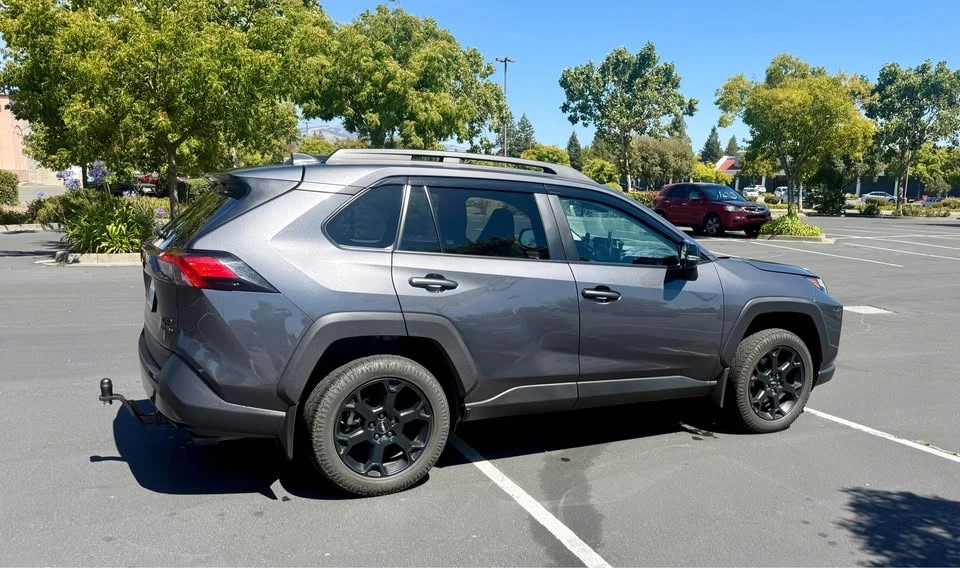 2024 Toyota RAV4 5th Gen - Image 2 of 13