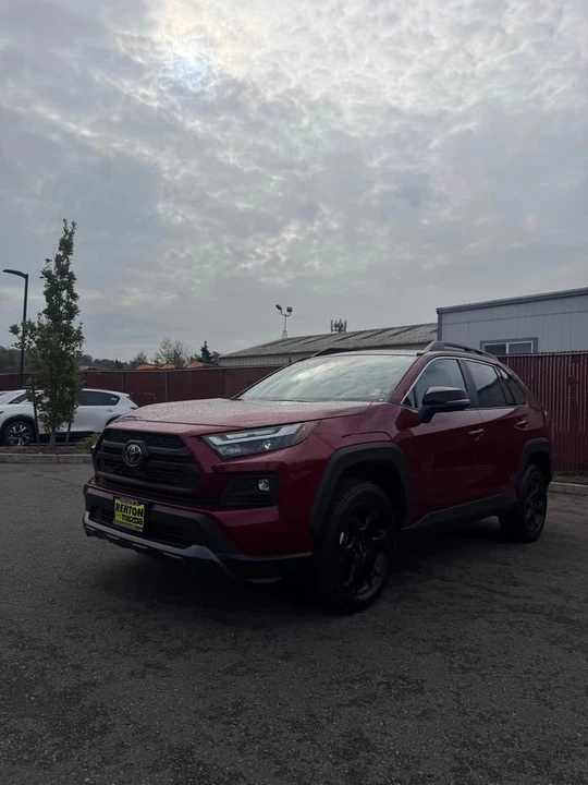 2024 Toyota RAV4 5th Gen - Image 2 of 15
