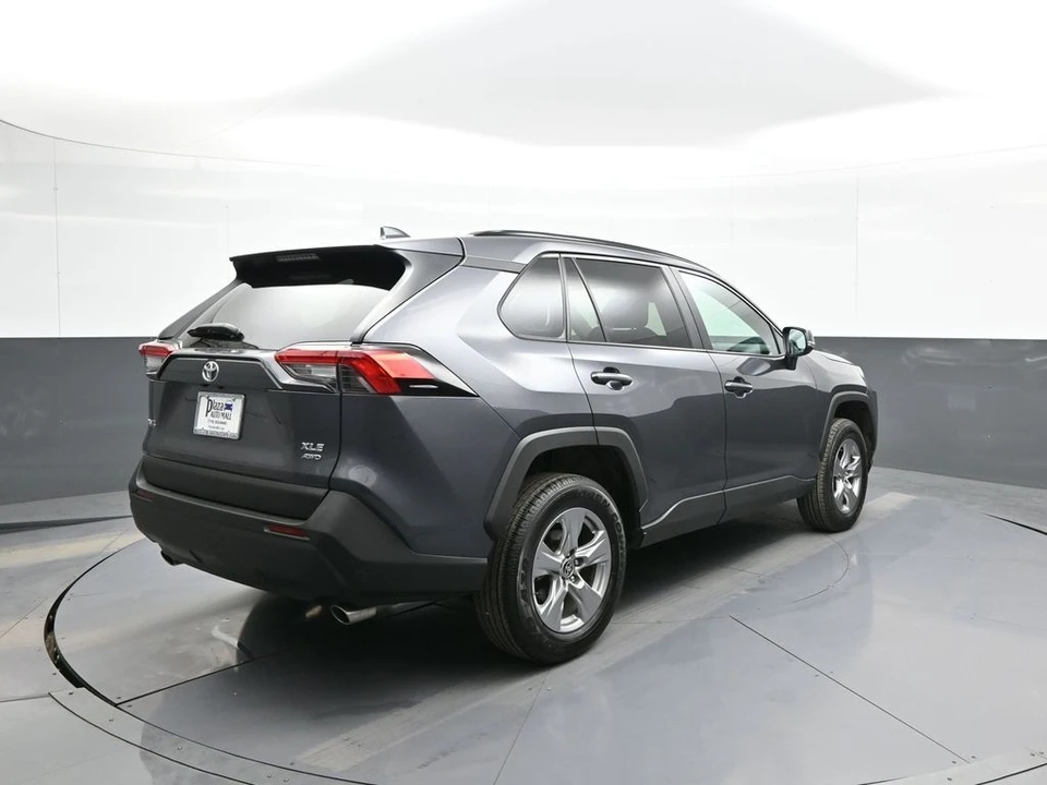 2024 Toyota RAV4 5th Gen - Image 6 of 21