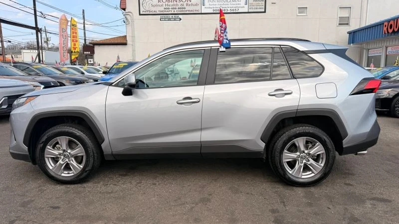 2024 Toyota RAV4 5th Gen - Image 10 of 12