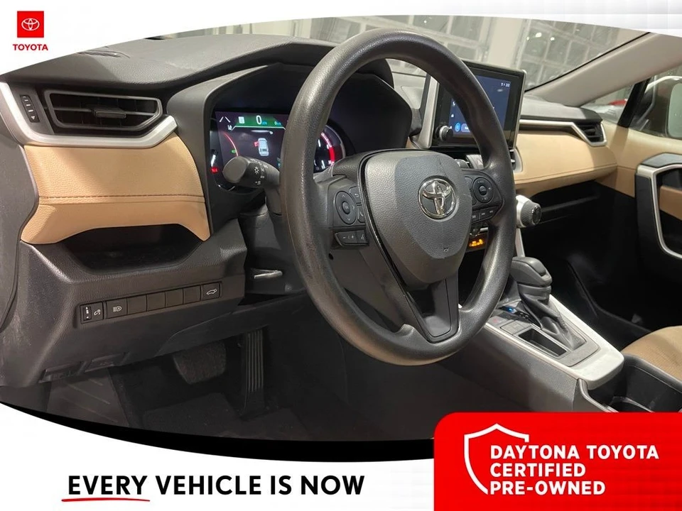 2024 Toyota RAV4 5th Gen - Image 5 of 9