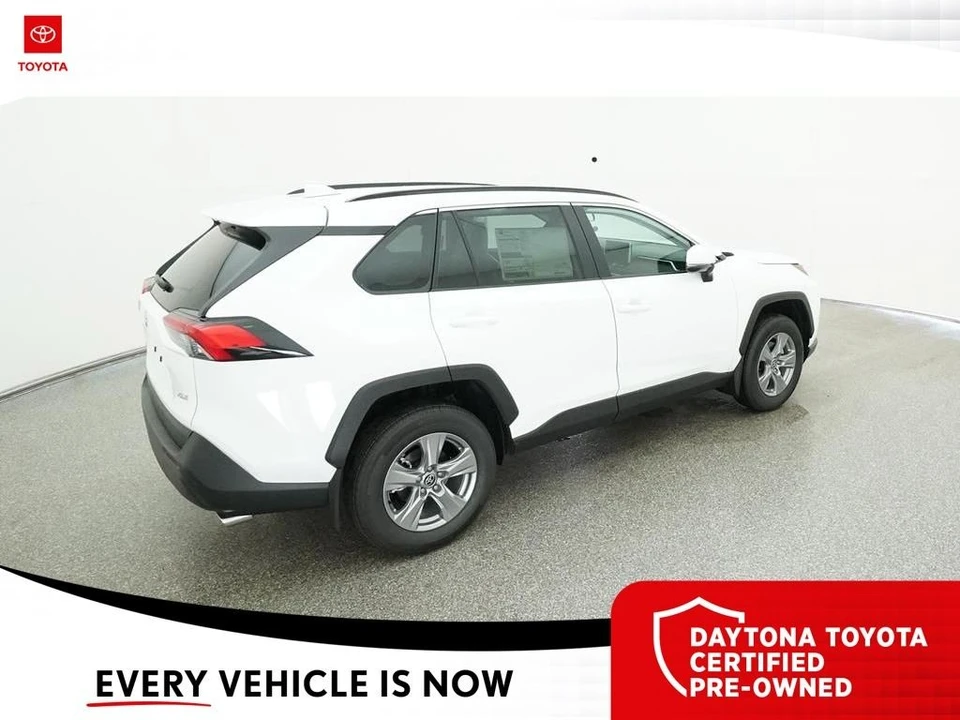 2024 Toyota RAV4 5th Gen - Image 9 of 12