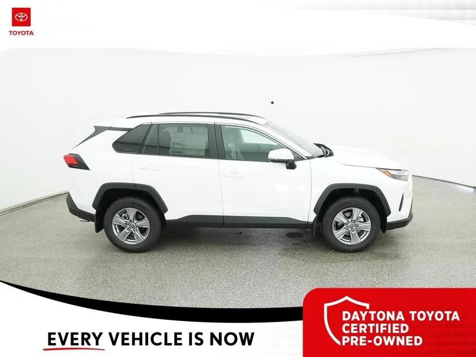 2024 Toyota RAV4 5th Gen - Image 11 of 12