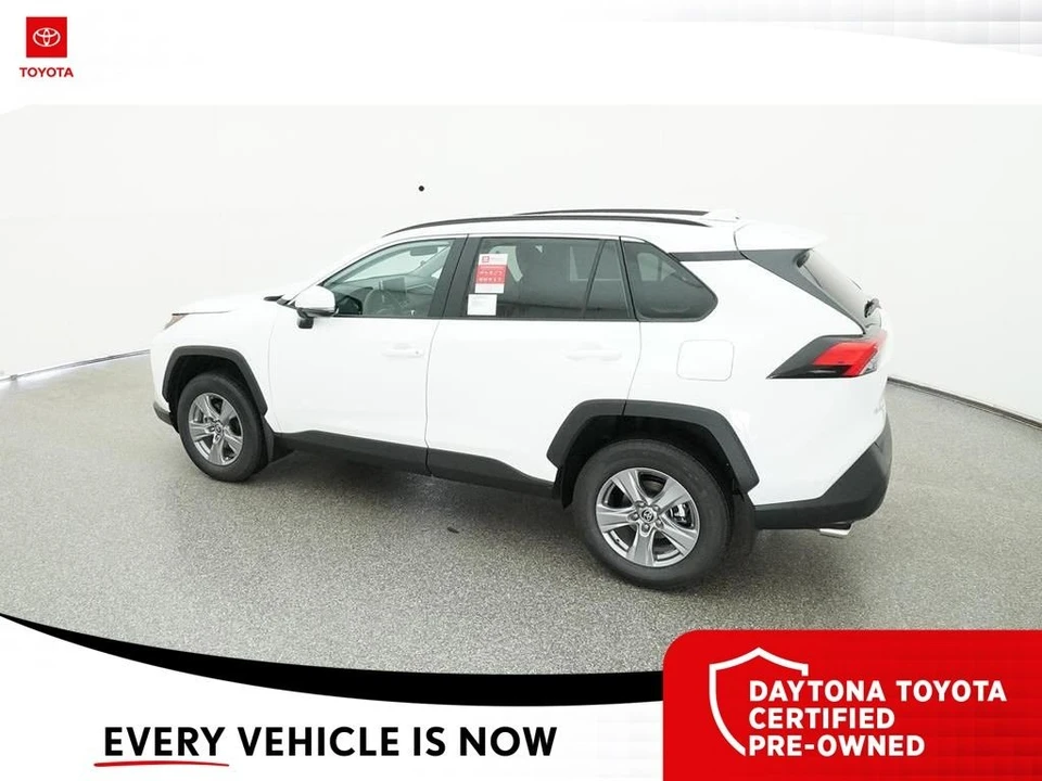 2024 Toyota RAV4 5th Gen - Image 4 of 12