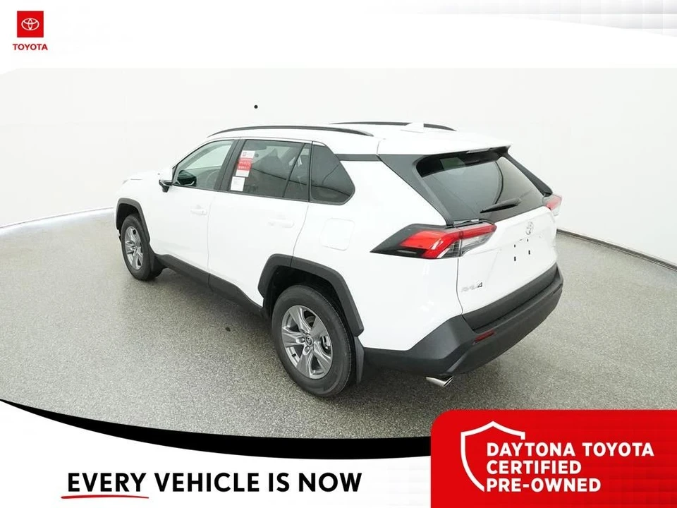 2024 Toyota RAV4 5th Gen - Image 5 of 12