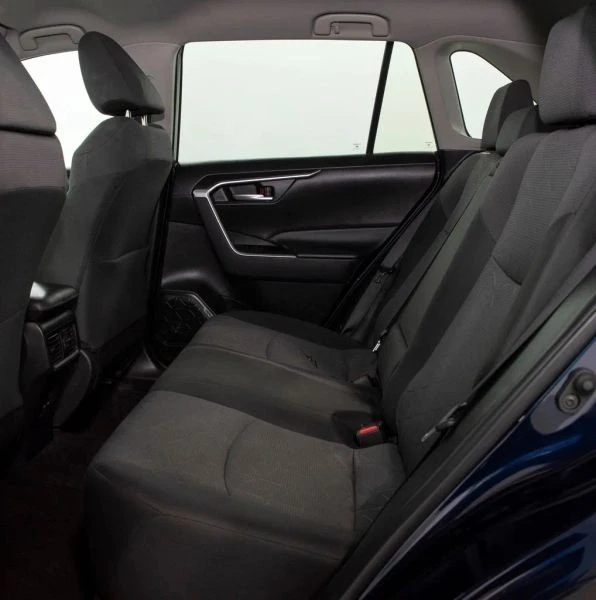 2024 Toyota RAV4 5th Gen - Image 11 of 12