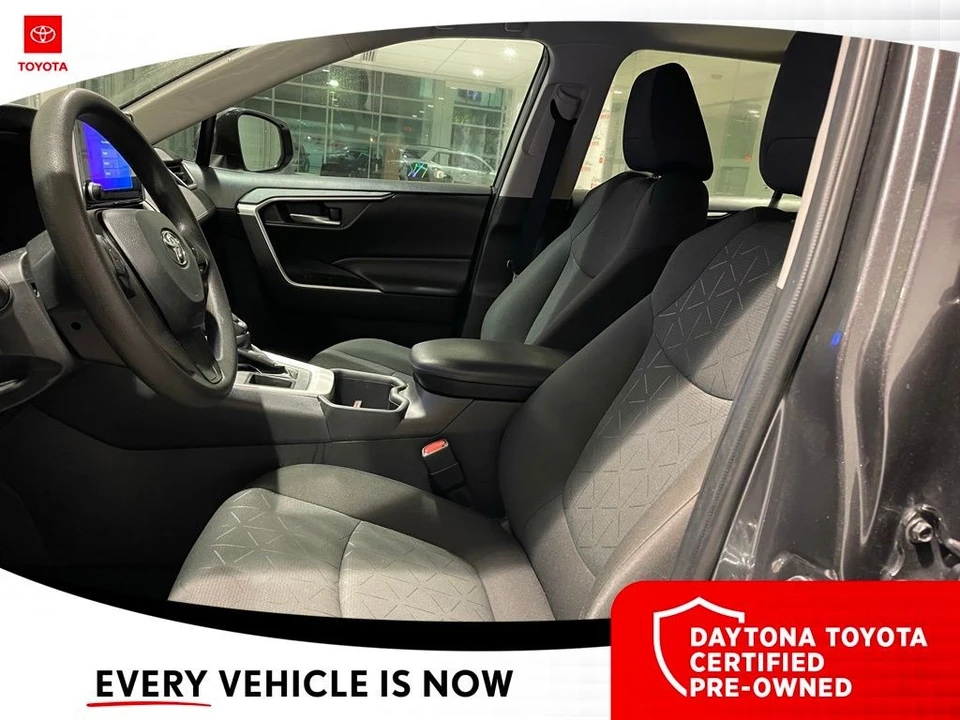 2024 Toyota RAV4 5th Gen - Image 7 of 10
