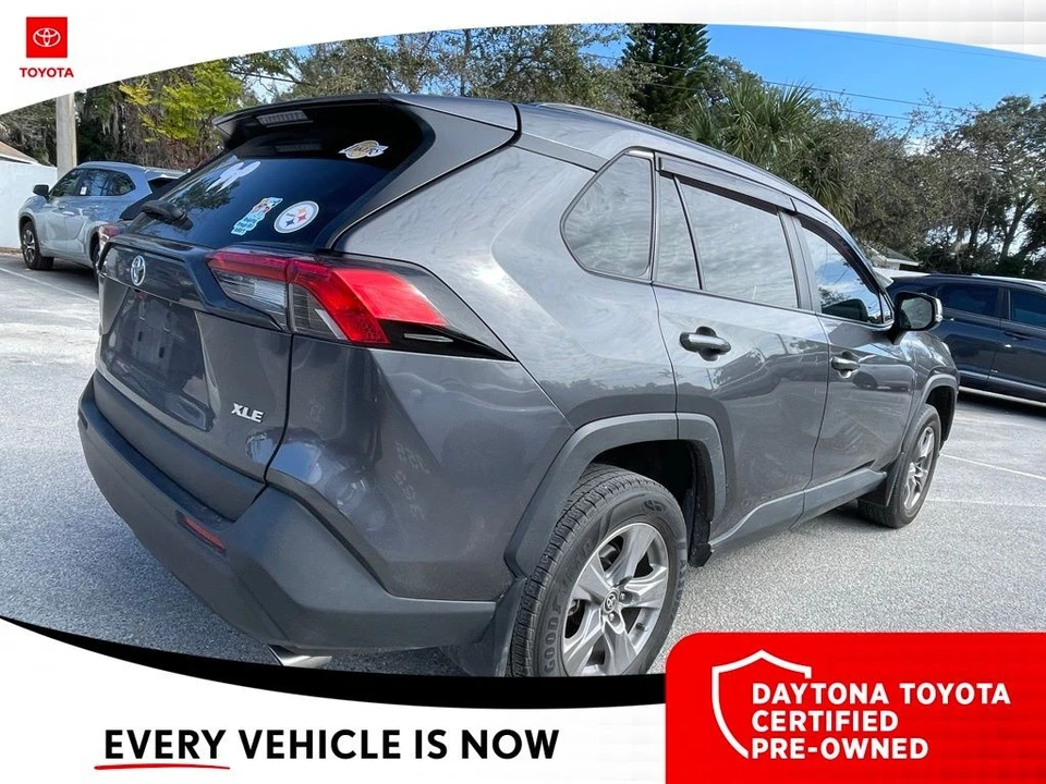 2024 Toyota RAV4 5th Gen - Image 8 of 10