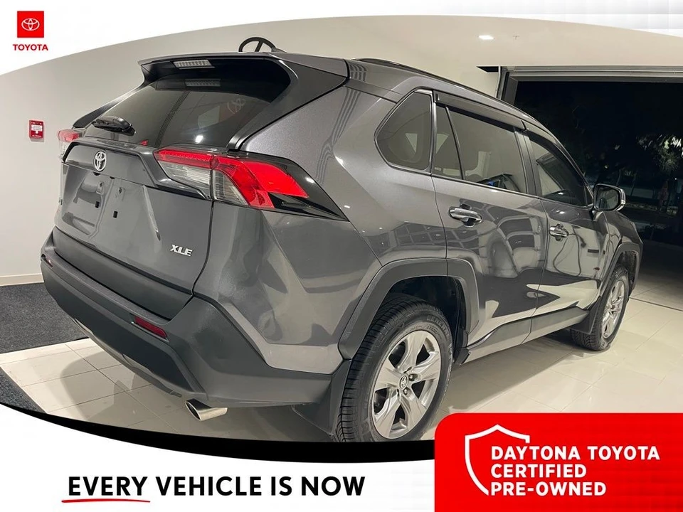 2024 Toyota RAV4 5th Gen - Image 8 of 12