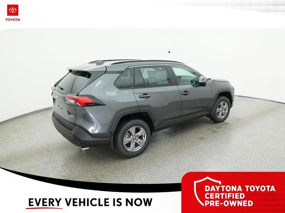 2024 Toyota RAV4 5th Gen - Image 9 of 12