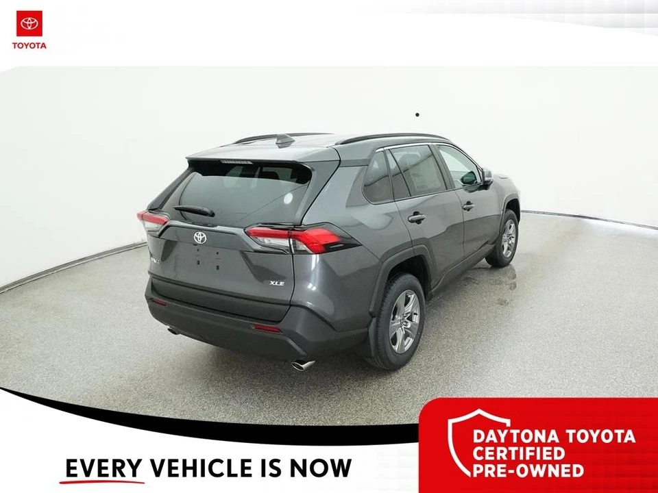 2024 Toyota RAV4 5th Gen - Image 8 of 12