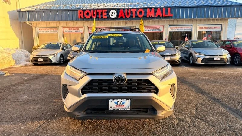2024 Toyota RAV4 5th Gen - Image 3 of 12