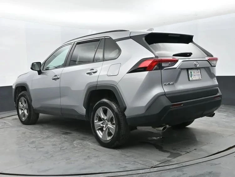 2024 Toyota RAV4 5th Gen - Image 9 of 12