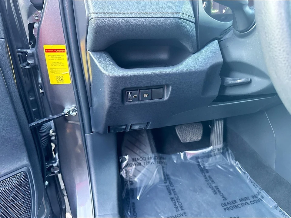2024 Toyota RAV4 5th Gen - Image 10 of 21