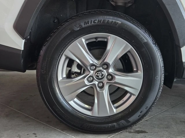 2024 Toyota RAV4 5th Gen - Image 5 of 12