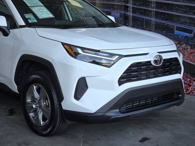 2024 Toyota RAV4 5th Gen - Image 2 of 12