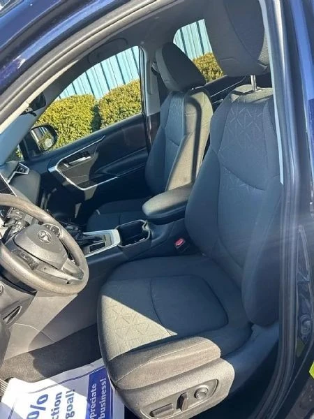 2024 Toyota RAV4 5th Gen - Image 5 of 12