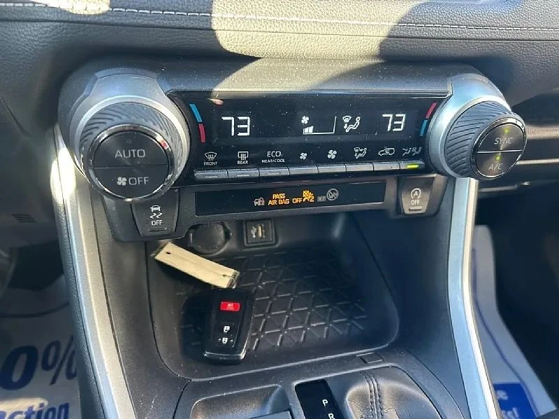2024 Toyota RAV4 5th Gen - Image 11 of 12