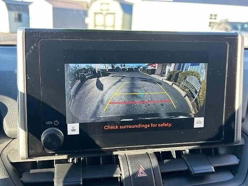 2024 Toyota RAV4 5th Gen - Image 10 of 12