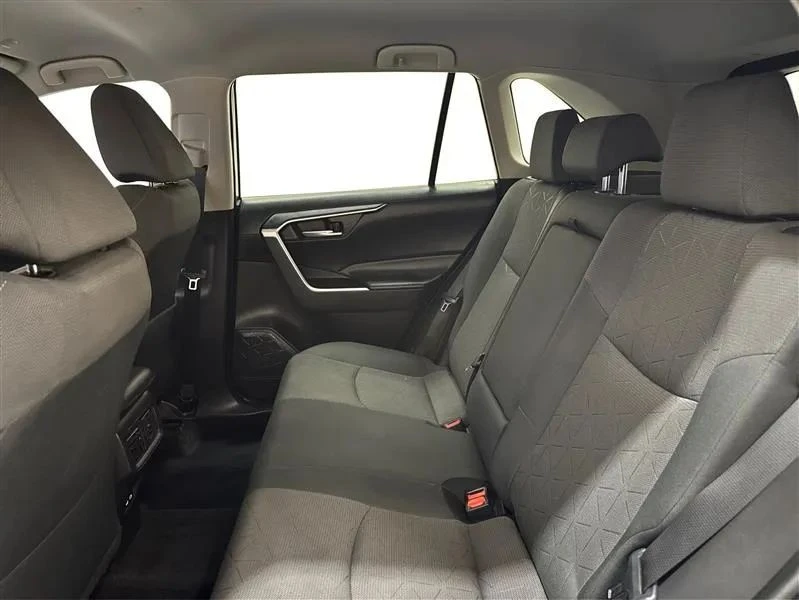 2024 Toyota RAV4 5th Gen - Image 10 of 12