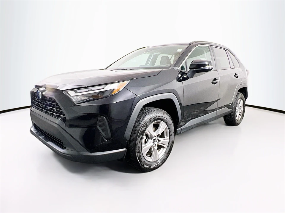 2024 Toyota RAV4 5th Gen - Image 4 of 12