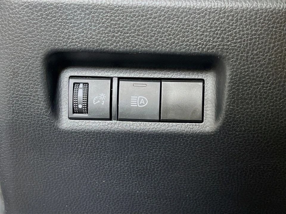 2024 Toyota RAV4 5th Gen - Image 12 of 21