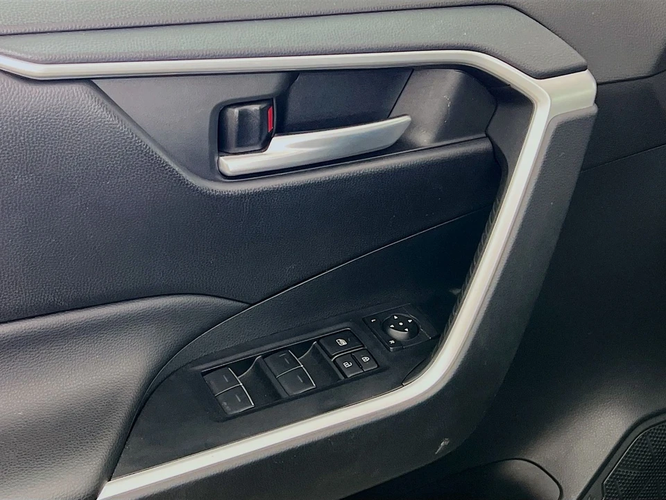 2024 Toyota RAV4 5th Gen - Image 21 of 21