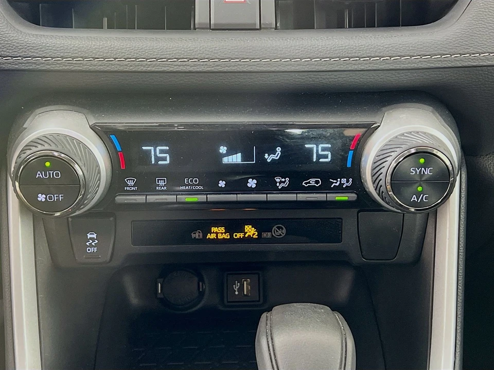 2024 Toyota RAV4 5th Gen - Image 19 of 21