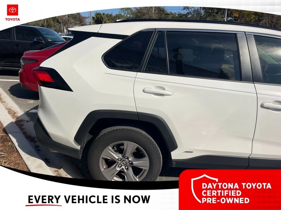 2024 Toyota RAV4 5th Gen - Image 9 of 10