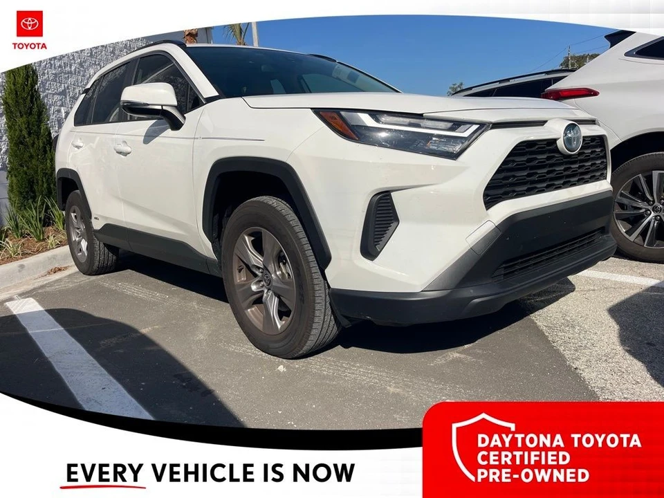 2024 Toyota RAV4 5th Gen - Image 8 of 10