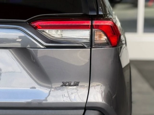 2024 Toyota RAV4 5th Gen - Image 15 of 21