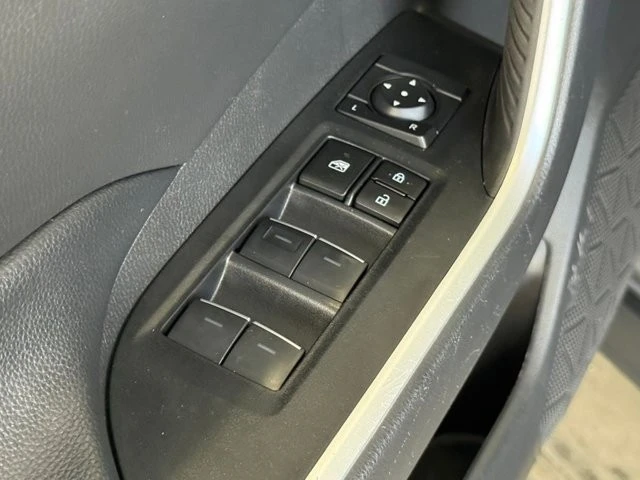 2024 Toyota RAV4 5th Gen - Image 21 of 21