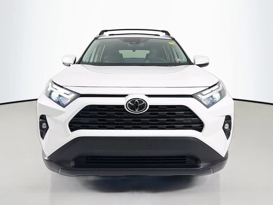 2024 Toyota RAV4 5th Gen - Image 2 of 12