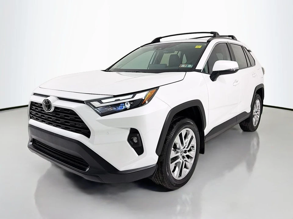 2024 Toyota RAV4 5th Gen - Image 3 of 12