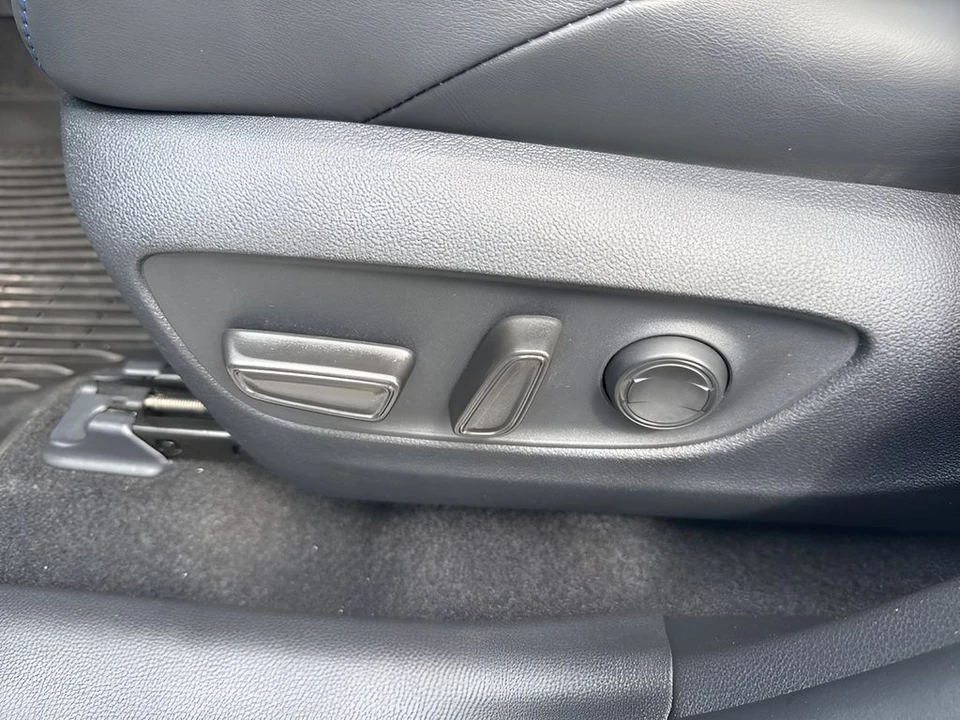 2024 Toyota RAV4 5th Gen - Image 10 of 21