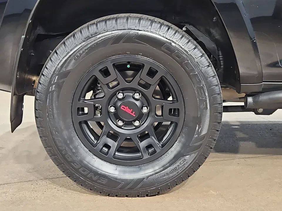 2024 Toyota 4Runner 5th Gen - Image 15 of 18