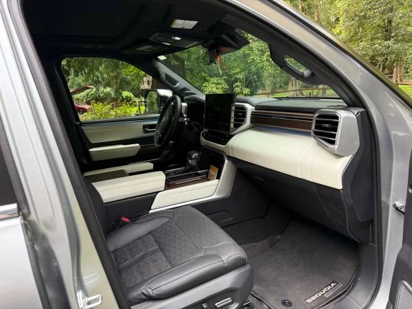 2024 Toyota Sequoia 3rd Gen - Image 7 of 8